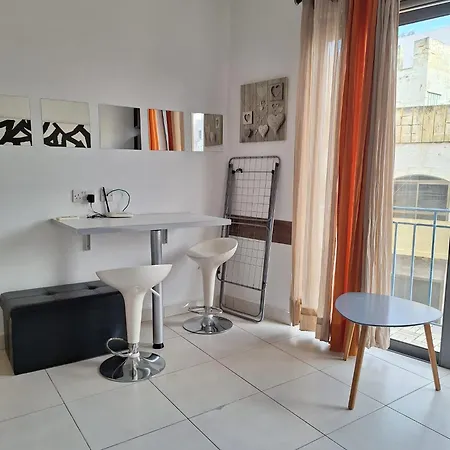Jends 7 Gzira